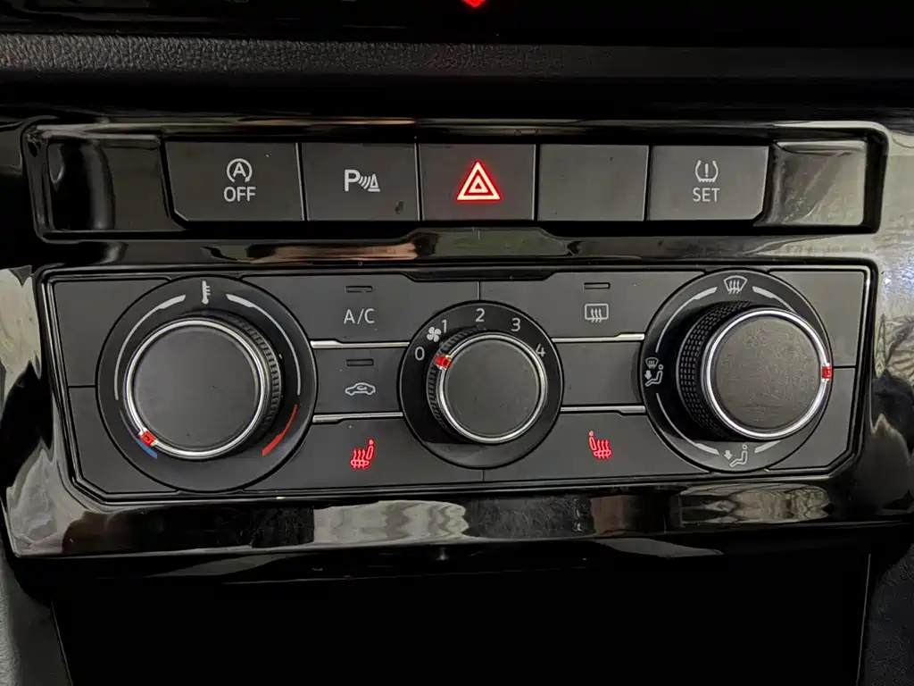 Jetta VS5 2023