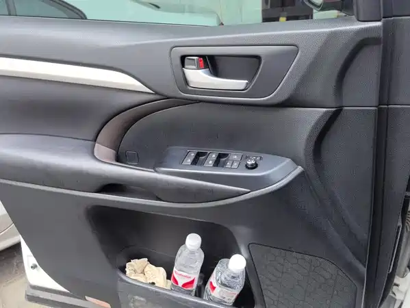 Toyota Highlander 2016