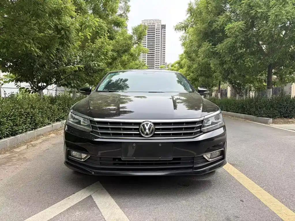 Volkswagen Passat 2016 — фото 2
