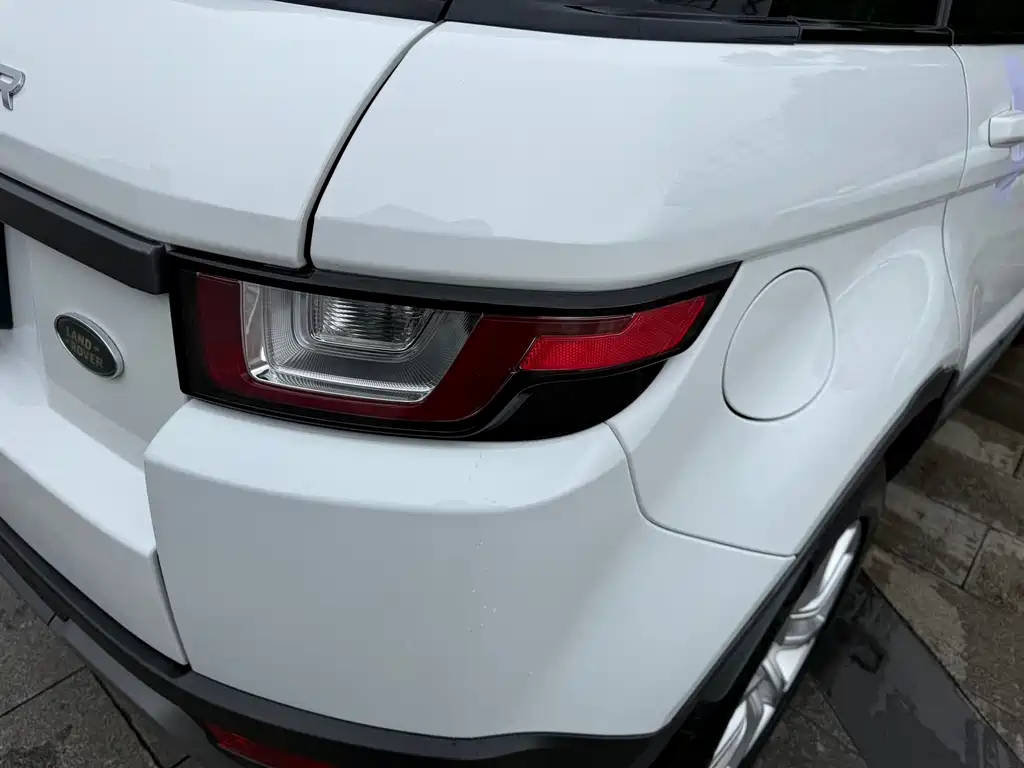 Land Rover Evoque 2017 — фото 39