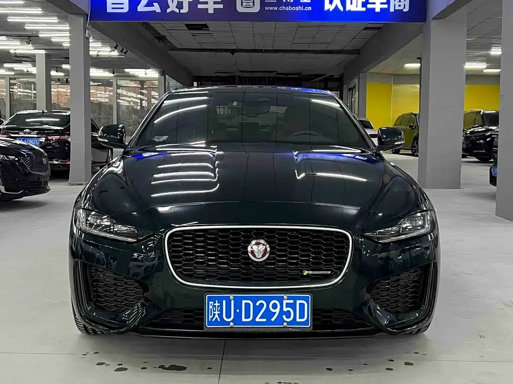 Jaguar XEL 2023 — фото 2