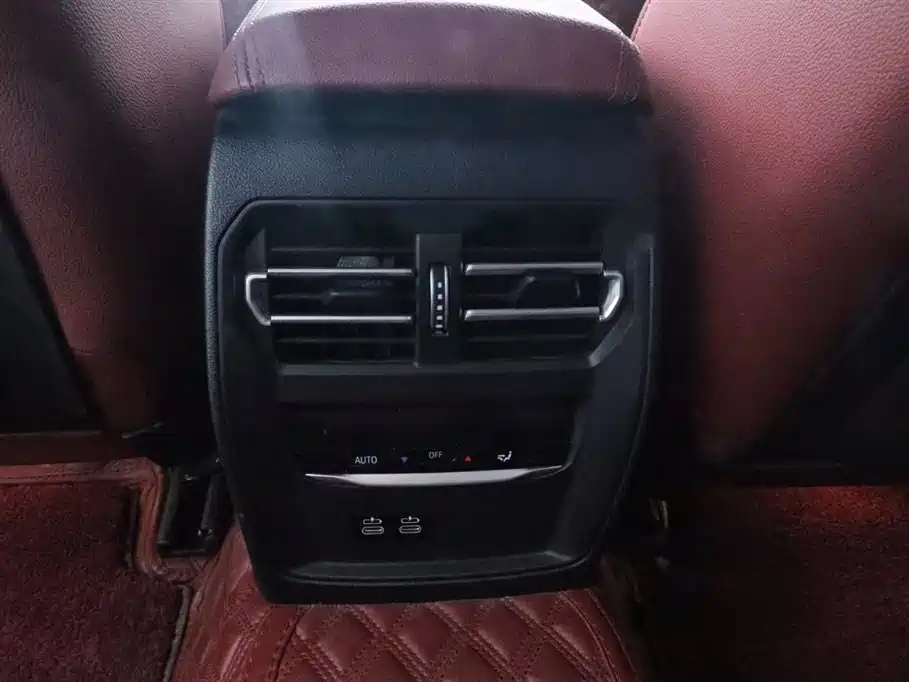 BMW 3 Series 2022 — фото 14