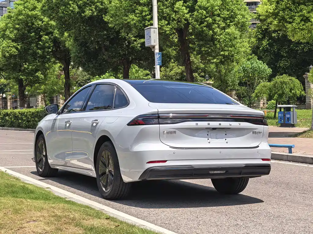 Geely Galaxy A7 EM 2025 — фото 7