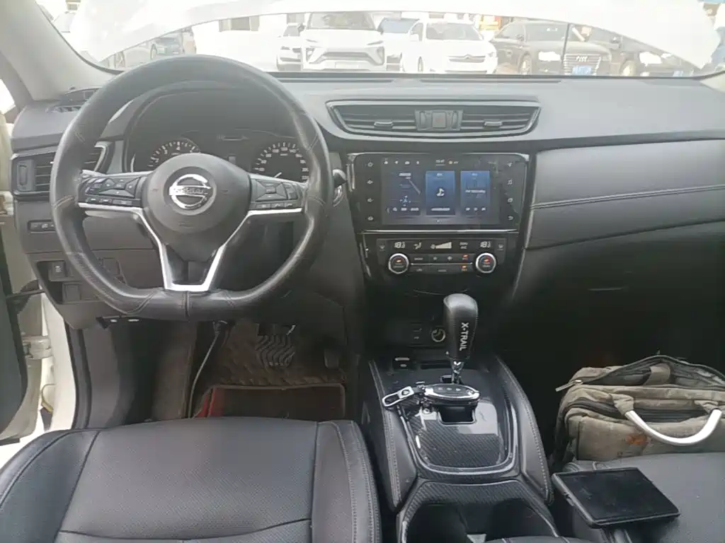 Nissan X-Trail 2020 — фото 10