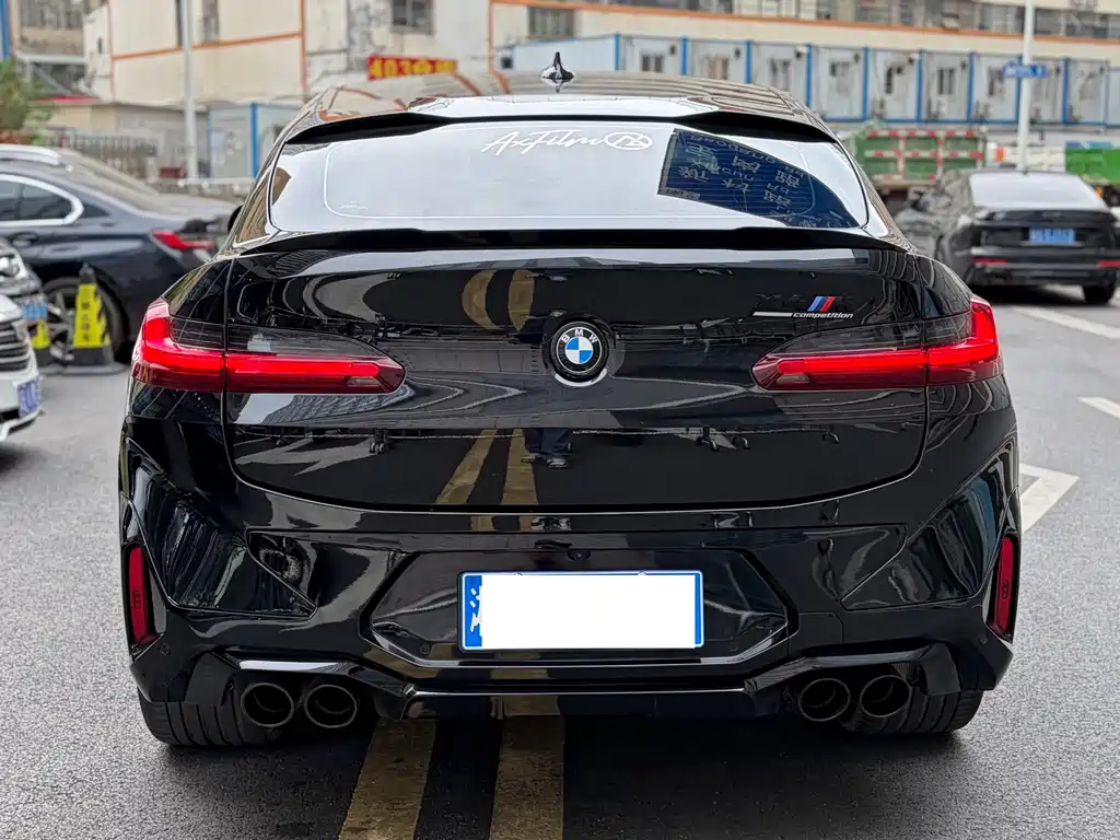 BMW X4 M 2023 — фото 11