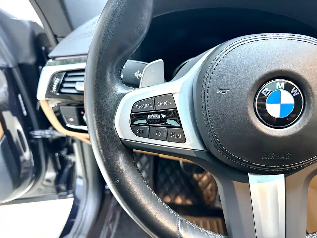 BMW 6 Series GT 2022 — фото 15
