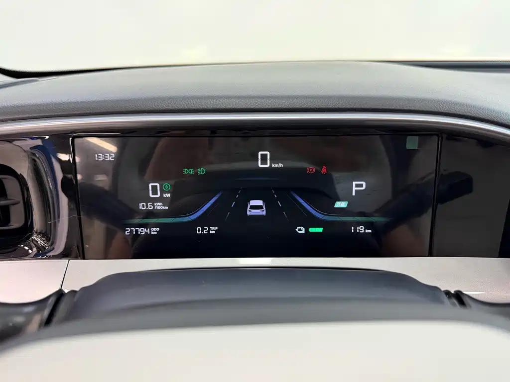 Geely Galaxy Starwish 2024 — фото 15