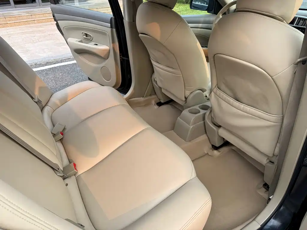 Nissan Sylphy 2017 — фото 13