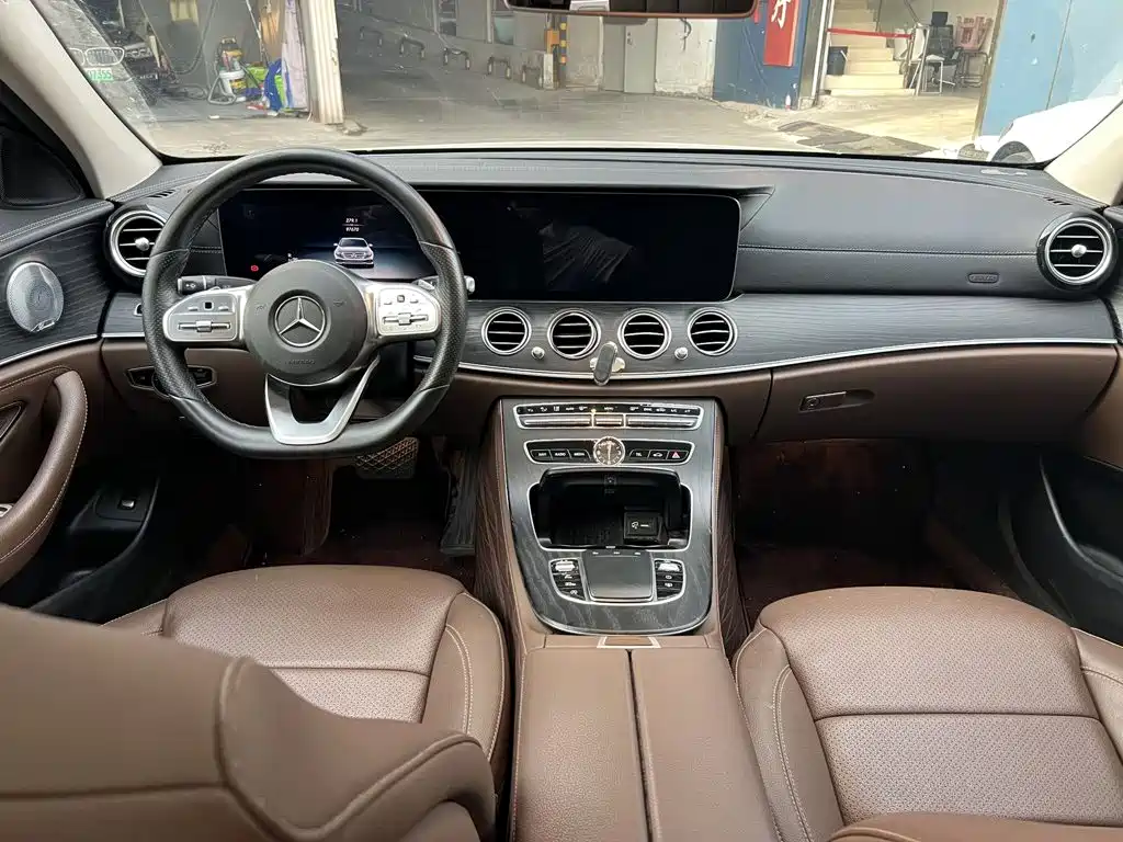 Mercedes-Benz E-Class 2020
