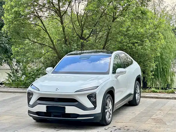 NIO EC6 2021