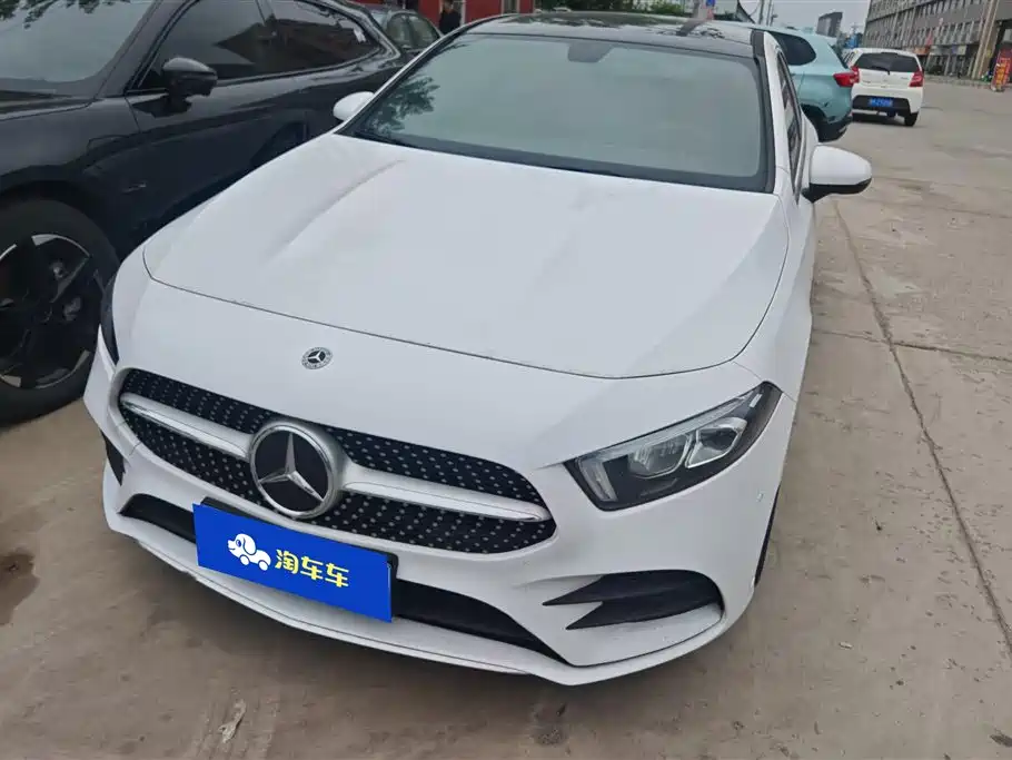 Mercedes-Benz A-Class 2022 — фото 1