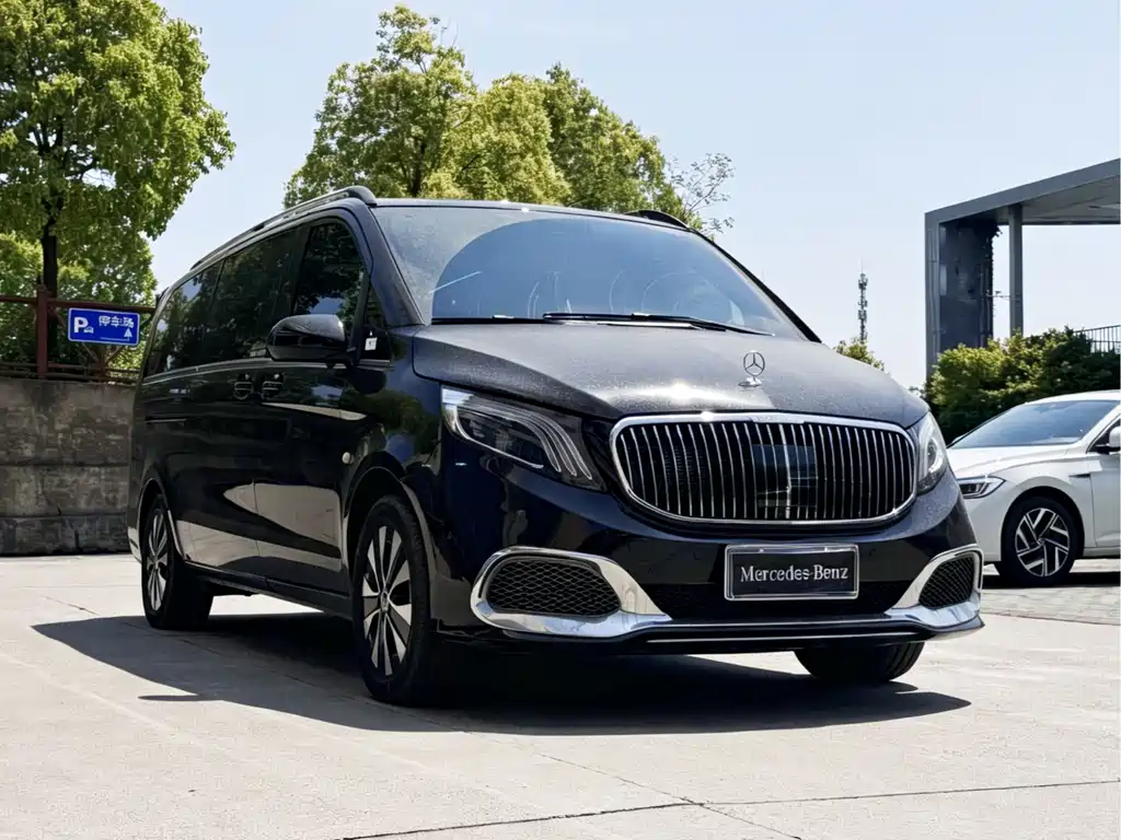 Mercedes-Benz Vito 2023 — фото 3