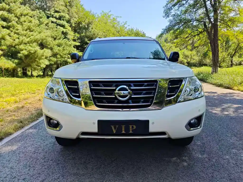 Nissan Patrol 2017 — фото 2