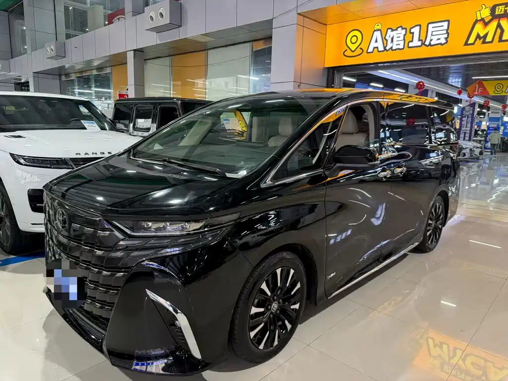 Toyota Alphard 2024 — фото 1