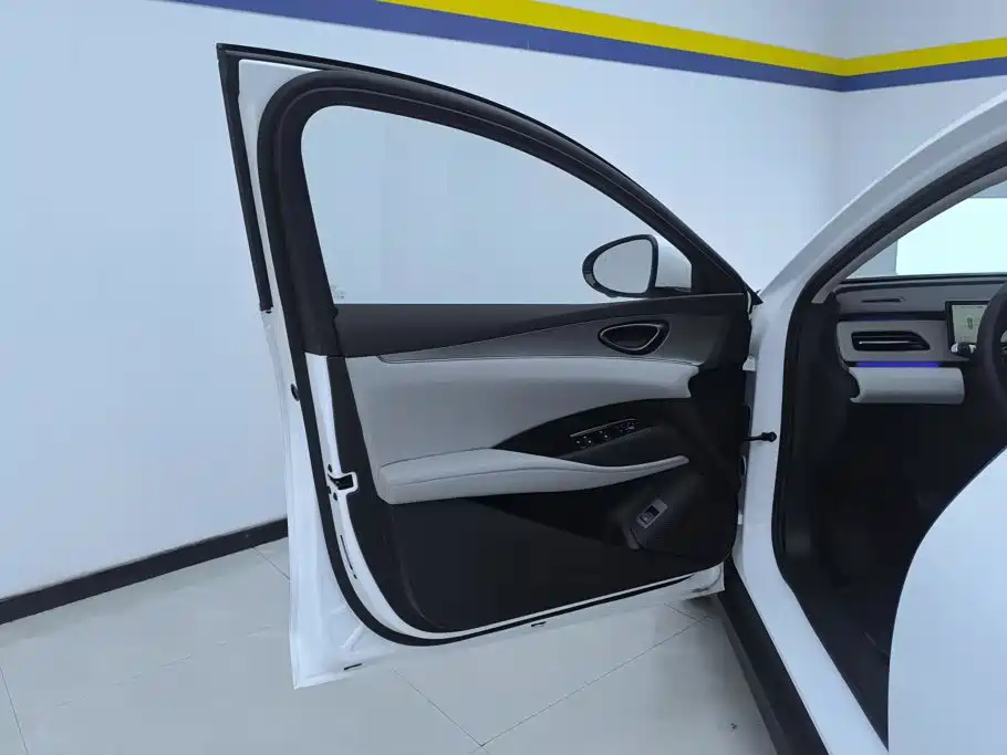 BYD Seal 06 DM-i Travel Edition 2025 — фото 7