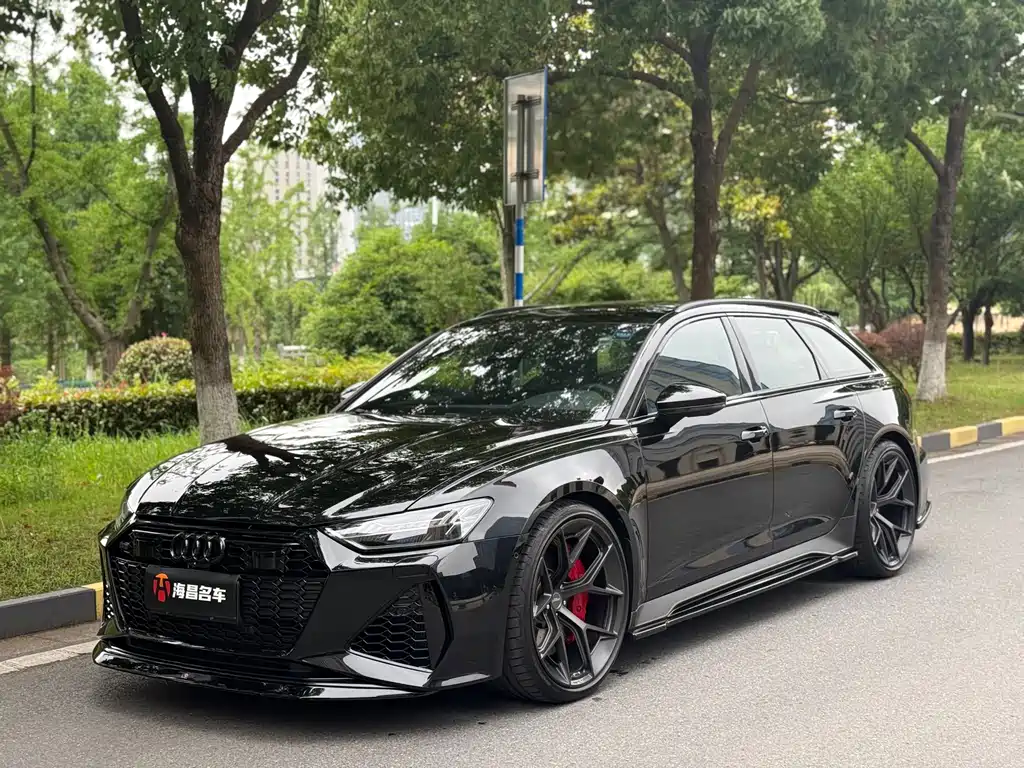 Audi RS 6 2022 — фото 10
