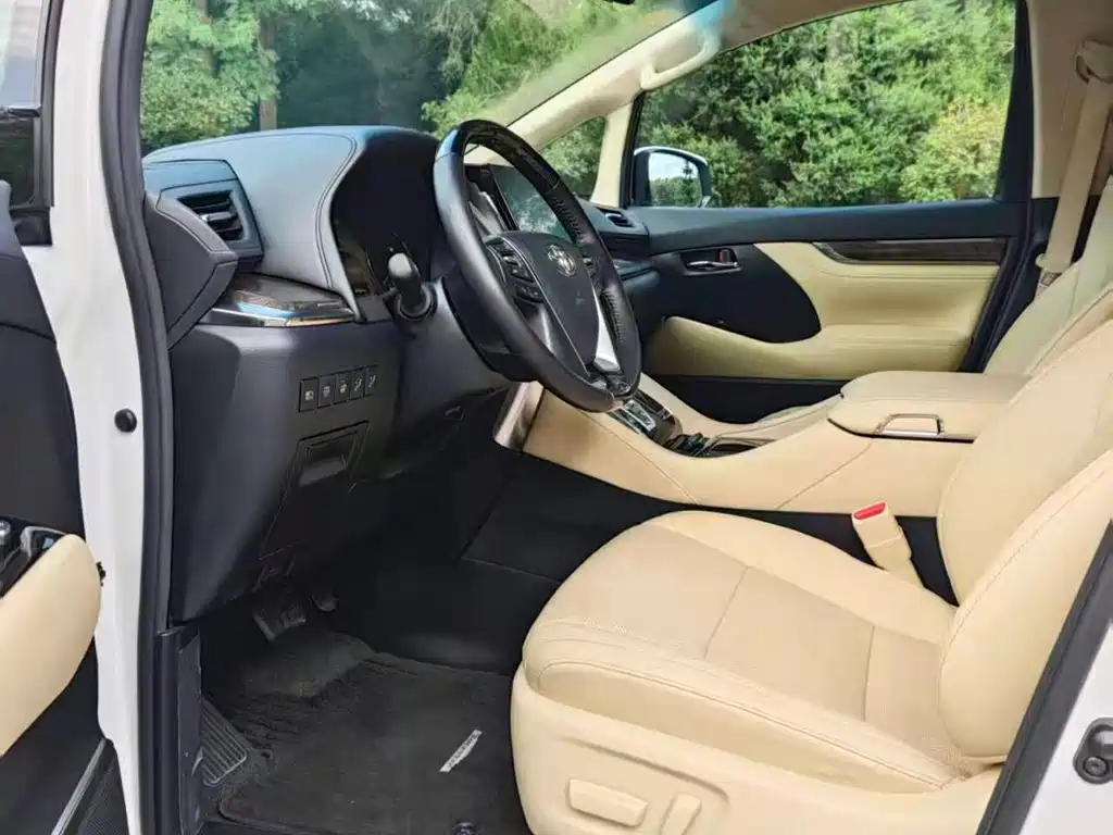 Toyota Vellfire 2020 — фото 4