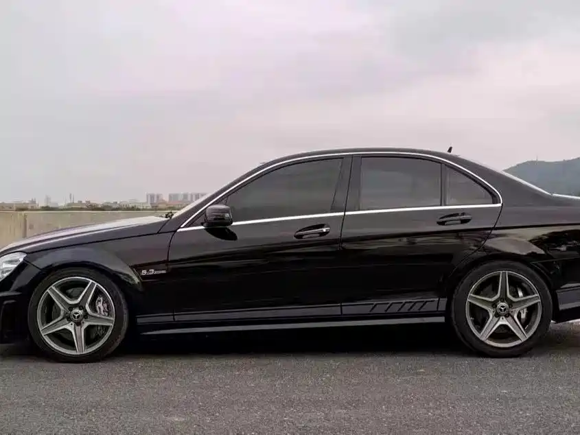 Mercedes-Benz C-Class AMG 2011 — фото 40