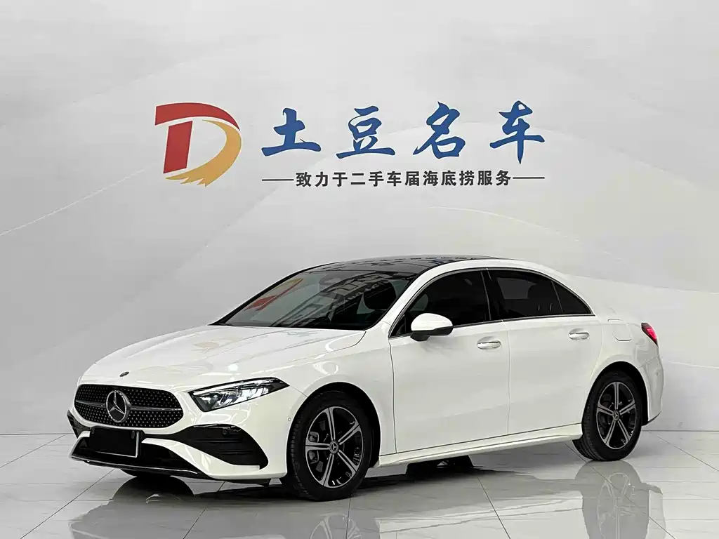 Mercedes-Benz A-Class 2023 — фото 1