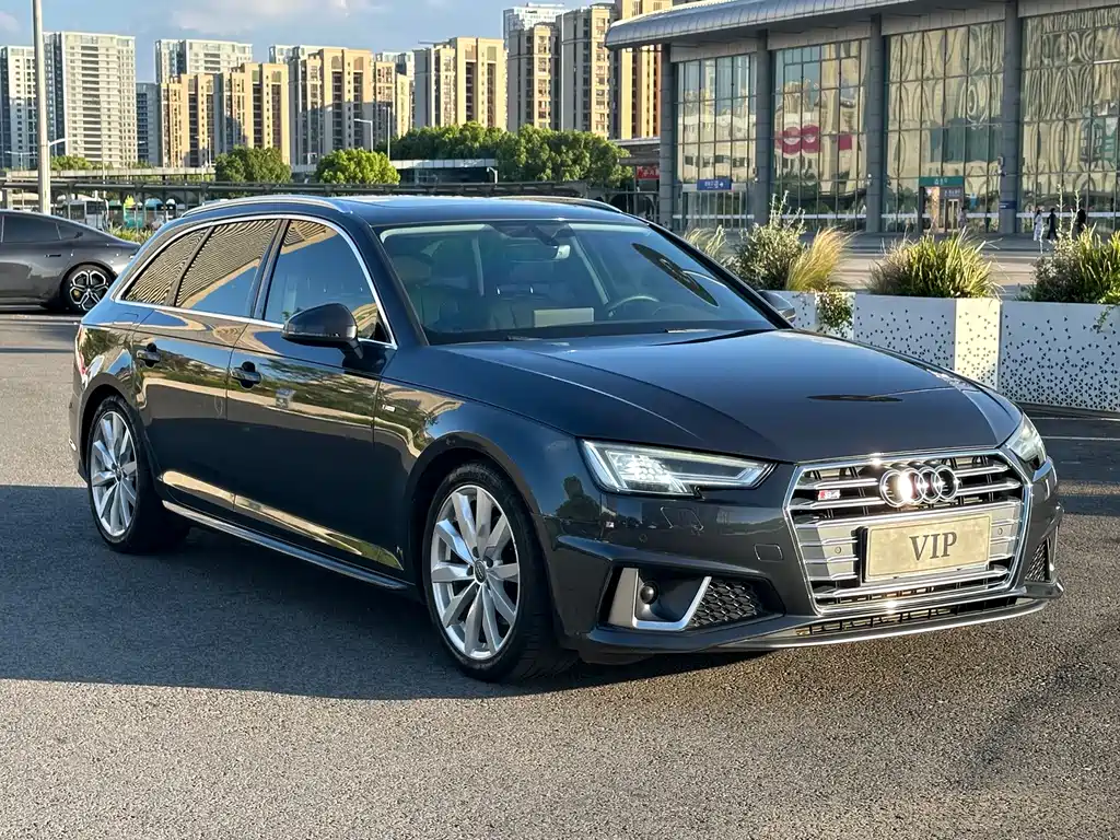 Audi A4 2020 — фото 3