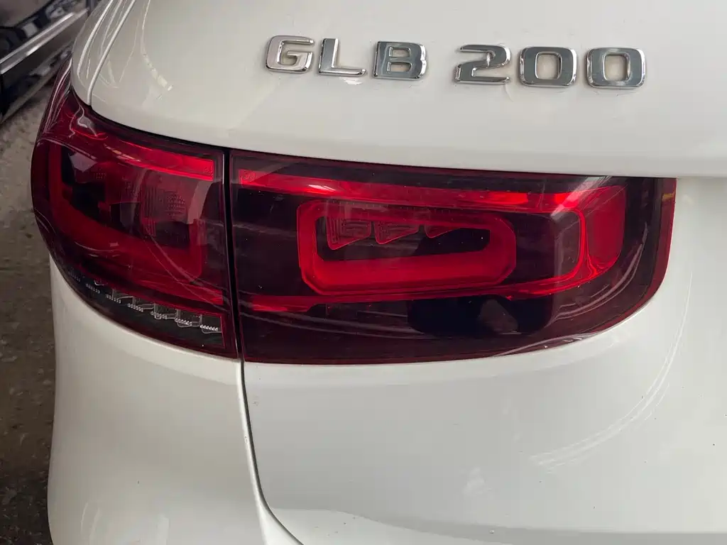 Mercedes-Benz GLB 2020 — фото 13