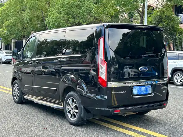 Ford Tourneo 2019