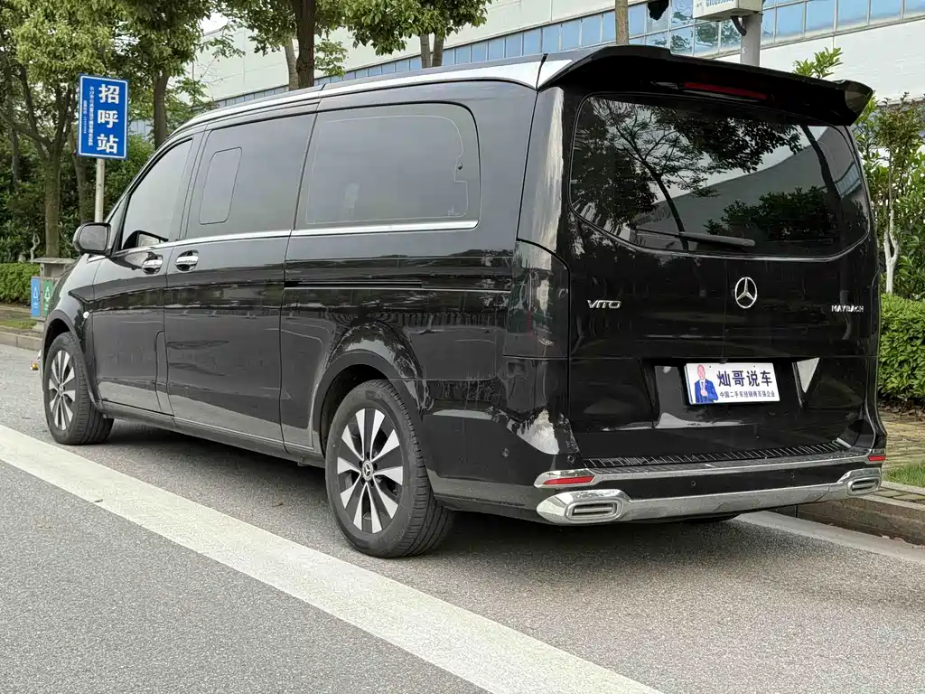 Mercedes-Benz Vito 2023 — фото 8