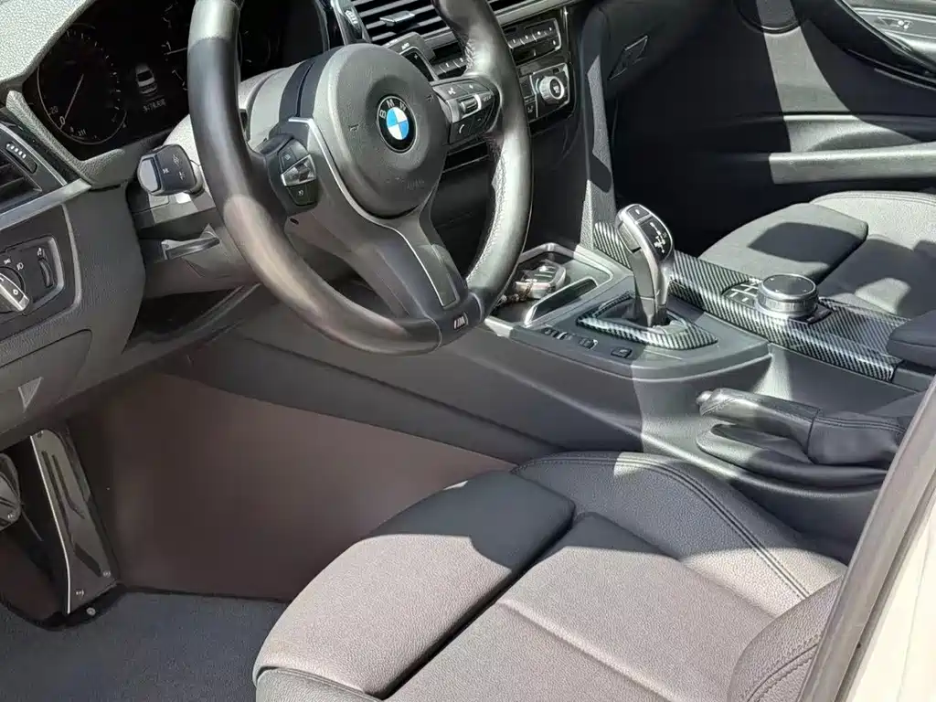 BMW 3 Series 2018