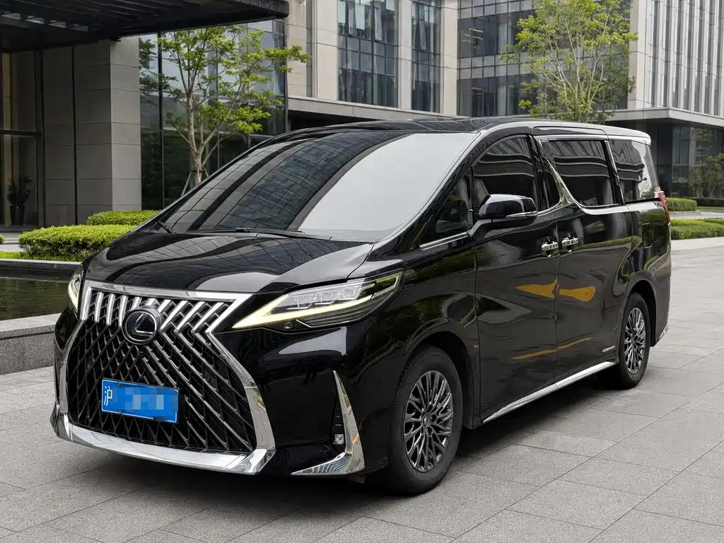 Lexus LM 2021