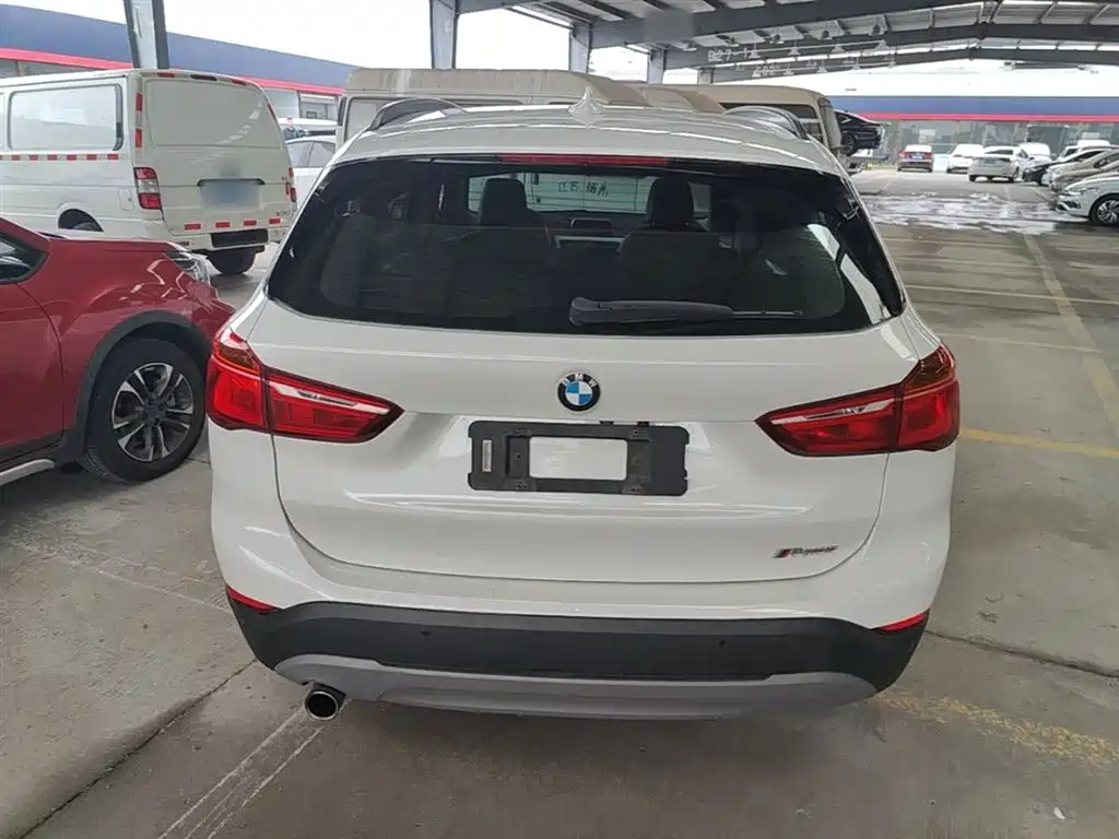 BMW X1 2017 — фото 6