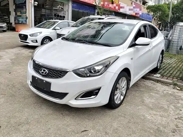 Hyundai Elantra Langdong 2017