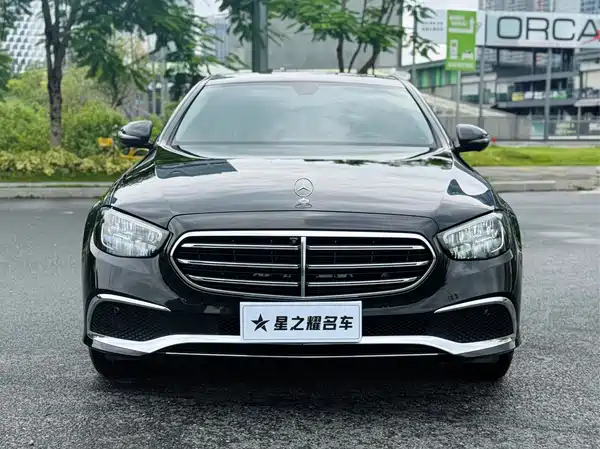 Mercedes-Benz E-Class 2023