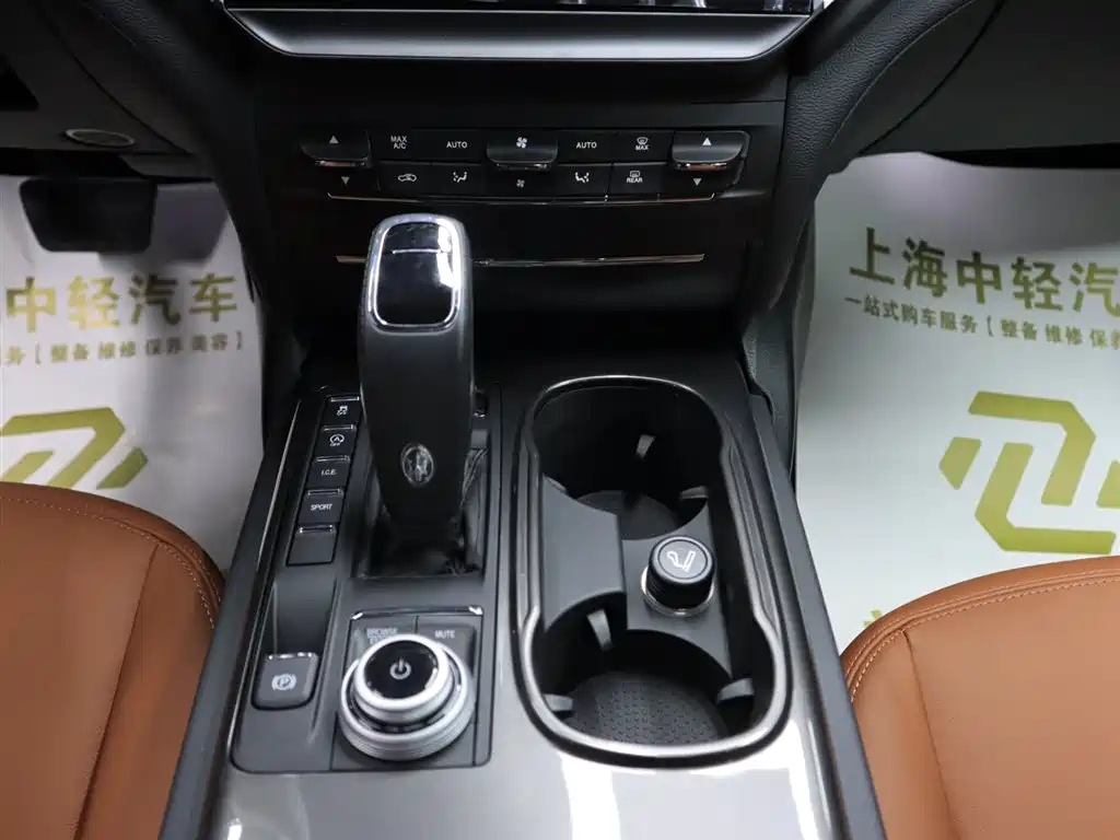 Maserati Ghibli — фото 11