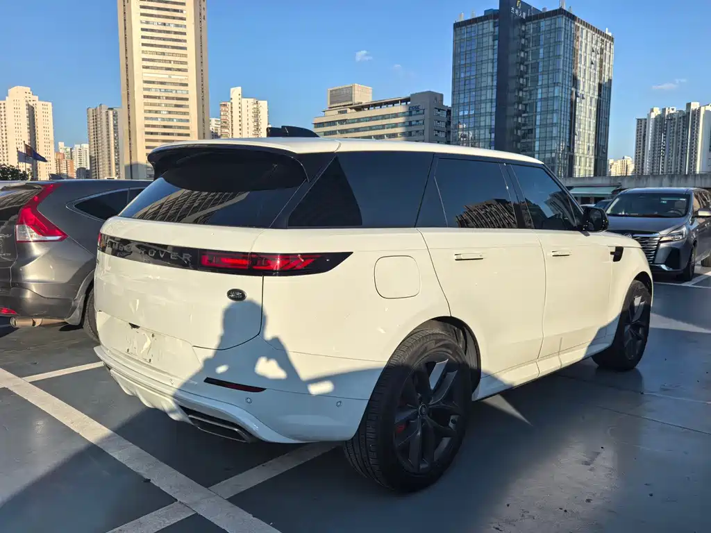 Land Rover Range Rover Sport 2025 — фото 9