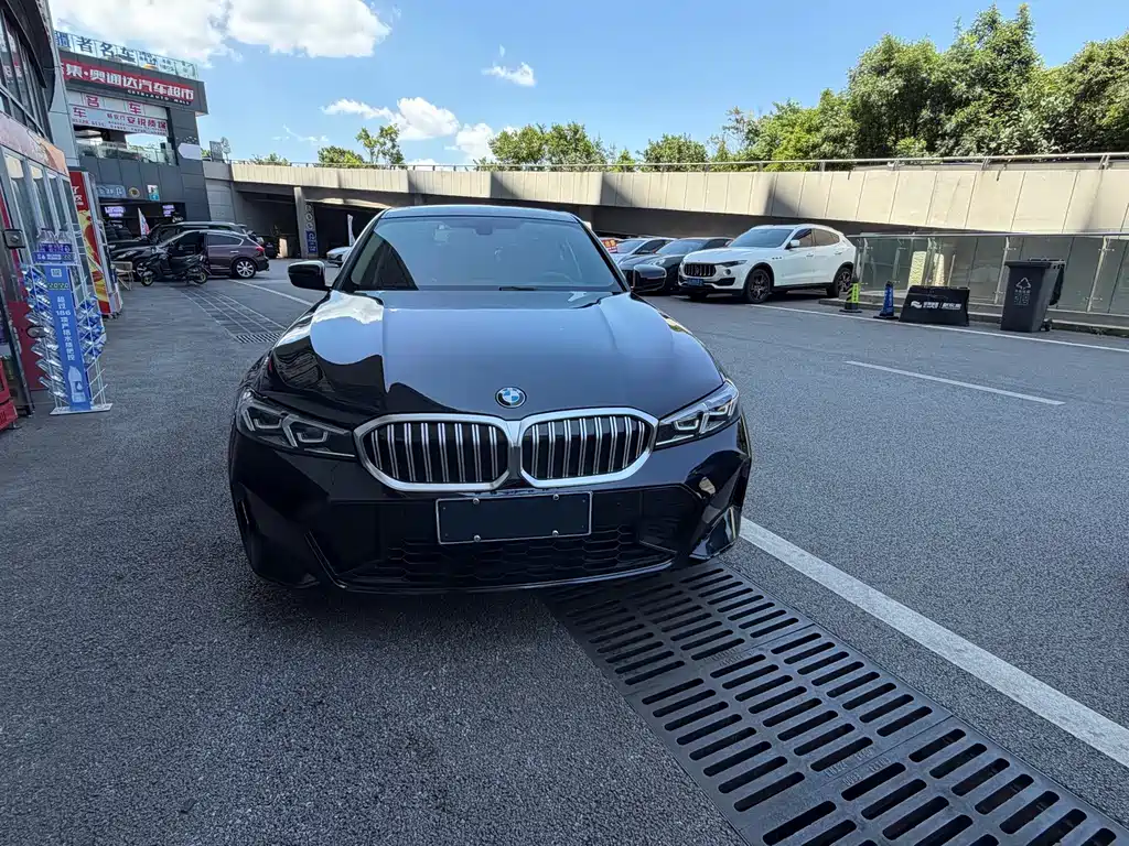 BMW 3 Series 2023