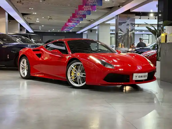 Ferrari 488 2016