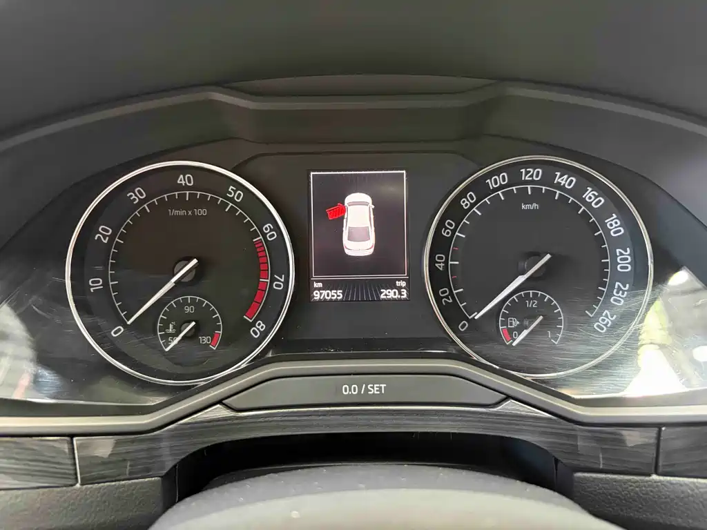 Skoda Speedy 2016 — фото 24