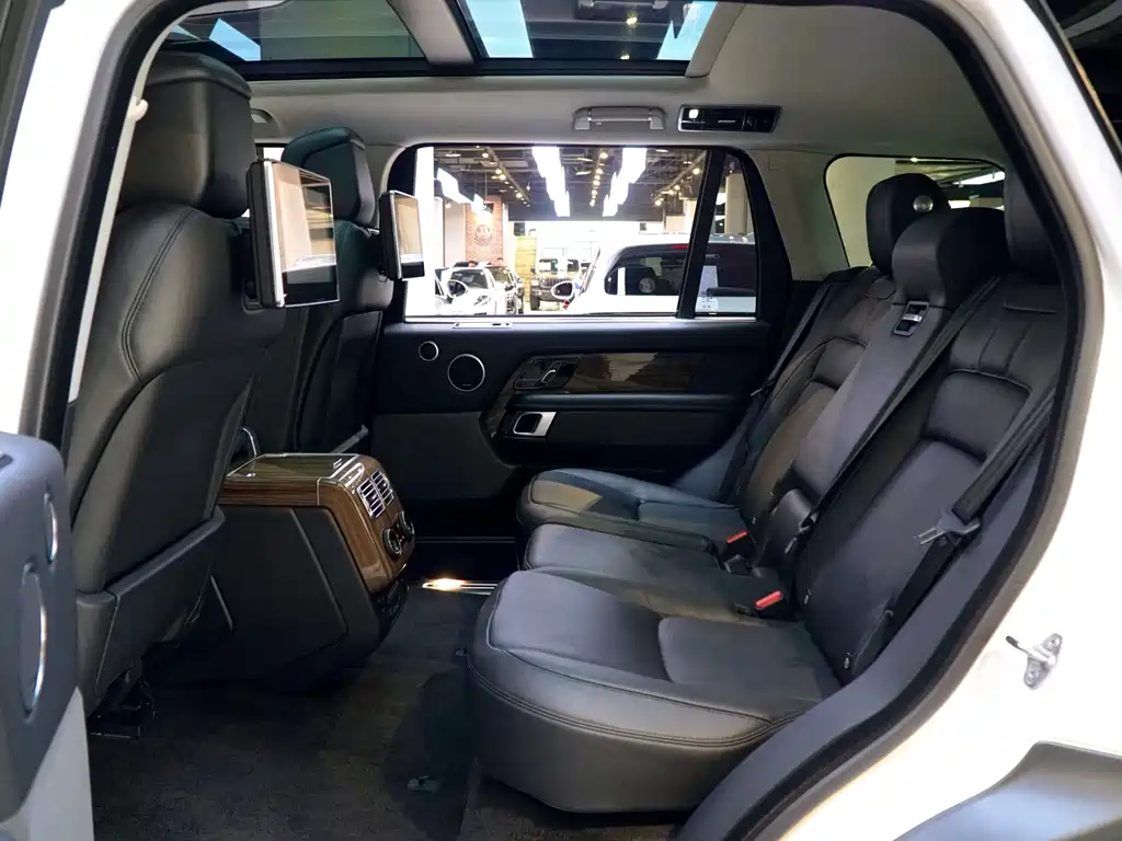 Land Rover Range Rover 2019 — фото 6