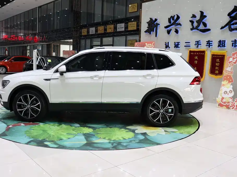 Volkswagen Tiguan L 2021