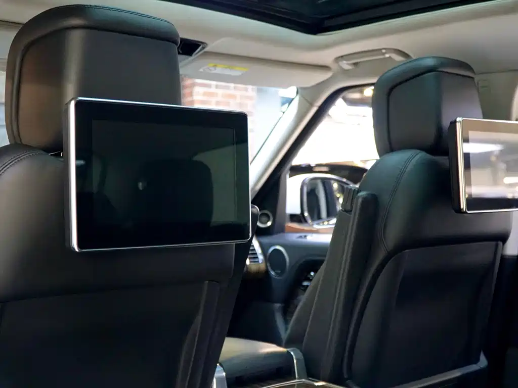 Land Rover Range Rover 2019 — фото 16