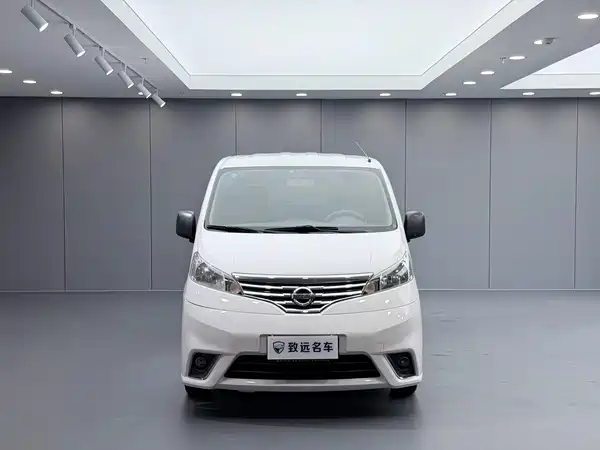 Nissan NV200 2017