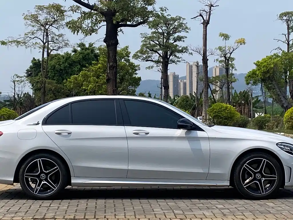 Mercedes-Benz C-Class 2020 — фото 14