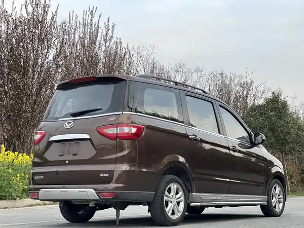 BAIC Huansu H2 2015