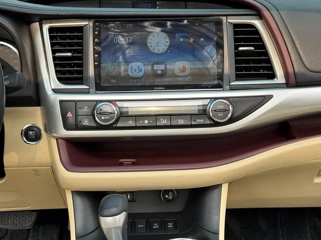 Toyota Highlander 2017 — фото 16