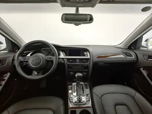 Audi A4L 2013