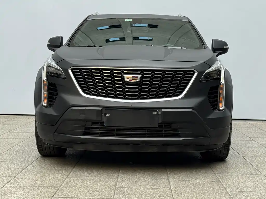 Cadillac XT4 2022 — фото 2