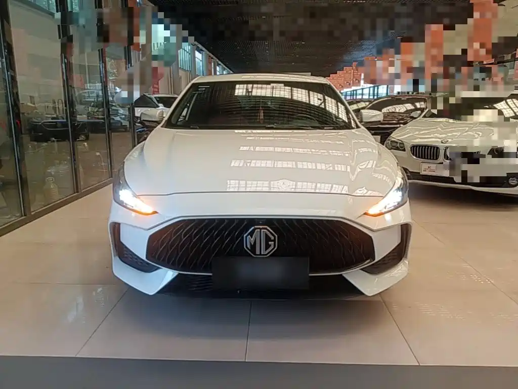 MG MG5 2022