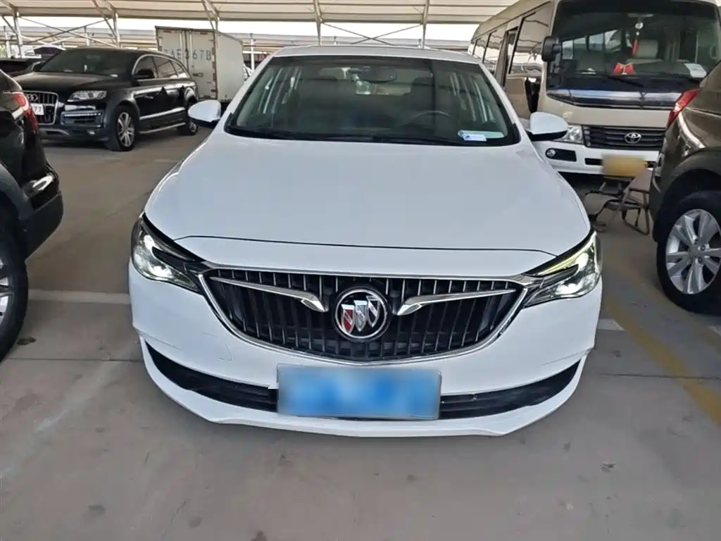 Buick Excelle 2019 — фото 3