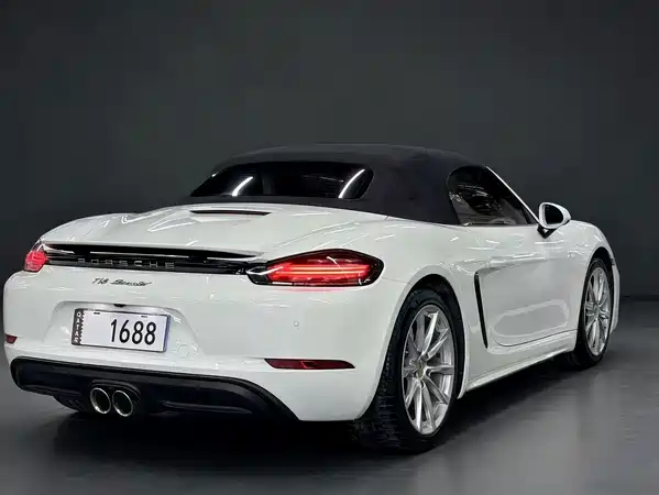 Porsche 718 2021