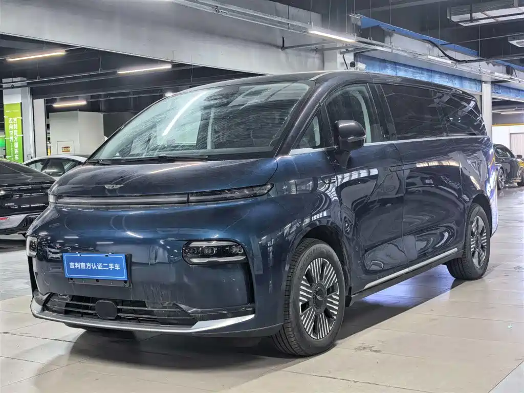 Geely Galaxy Yizhen L380 2025 — фото 1